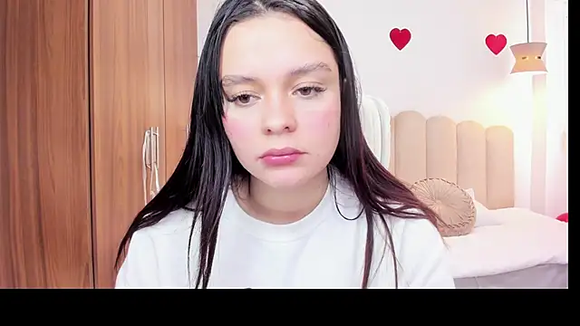 Snapshot of Bella-hadiid chatting on February 16, 2025, 3:27 pm Bella-hadiid online show from February 16, 2025, 3:27 pm
