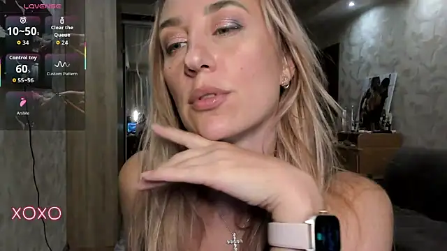 lady Nati online show from October 30, 2025, 3:42 pm