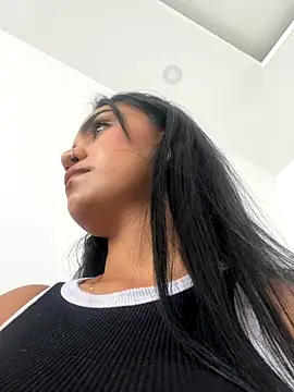 Sara-77 online show from October 29, 2025, 4:28 pm