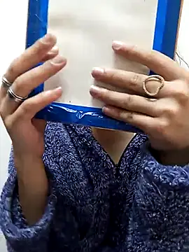 Snapshot of ReiLyMalkova chatting on February 19, 2025, 2:01 pm ReiLyMalkova online show from February 19, 2025, 2:01 pm