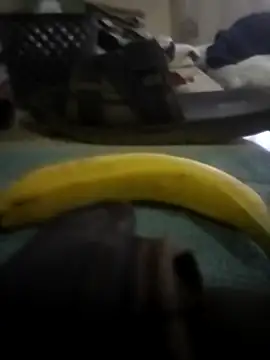 Snapshot of hugecrksam chatting on December 5, 2025, 5:22 pm hugecrksam online show from December 5, 2025, 5:22 pm