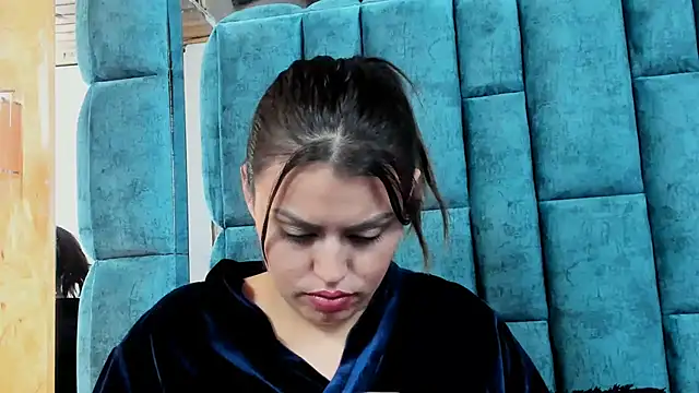 STEFANYVOLKOV online show from October 9, 2025, 6:47 am