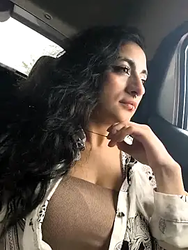 Snapshot of Lila_Desiree chatting on October 1, 2025, 6:45 pm Lila Desiree online show from October 1, 2025, 6:45 pm
