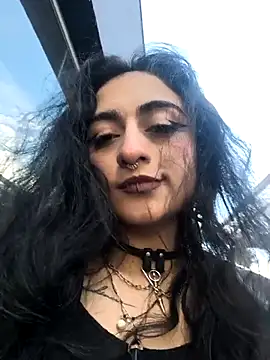 Lila Desiree online show from February 21, 2026, 9:17 pm