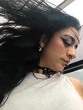 Snapshot of Lila_Desiree chatting on September 13, 2025, 1:55 pm Lila Desiree online show from September 13, 2025, 1:55 pm