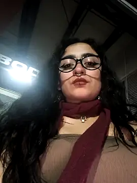 Snapshot of Lila_Desiree chatting on April 29, 2026, 11:44 pm Lila Desiree online show from April 29, 2026, 11:44 pm