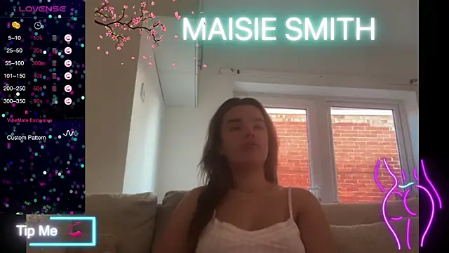 Snapshot of maisiesmithx chatting on January 2, 2025, 10:16 am maisiesmithx online show from January 2, 2025, 10:16 am