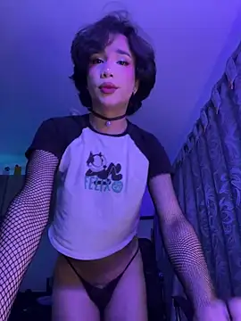 sue   0 online show from February 12, 2025, 2:35 am