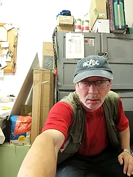 loverboyxxx69 online show from October 1, 2025, 9:14 am