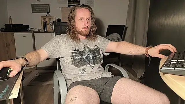 DrownMentallyyy online show from October 13, 2025, 9:38 pm