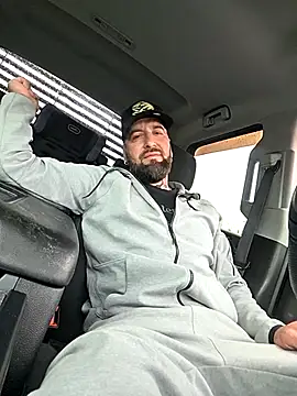 Beardedtattood online show from October 11, 2025, 2:07 pm