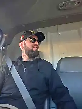 Beardedtattood online show from October 24, 2025, 12:48 pm