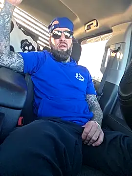 Beardedtattood online show from November 13, 2025, 1:15 pm