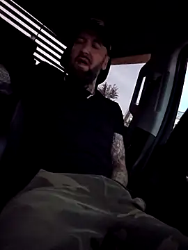 Beardedtattood online show from September 22, 2025, 11:05 am