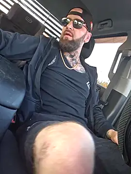 Beardedtattood online show from September 27, 2025, 11:49 am