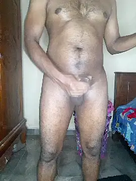 Snapshot of SuranSexy33 chatting on February 25, 2025, 6:36 am SuranSexy33 online show from February 25, 2025, 6:36 am