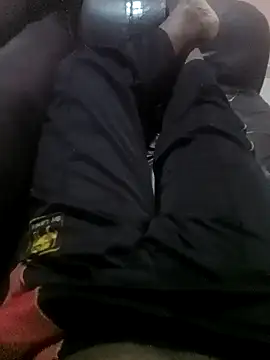 Snapshot of SuranSexy33 chatting on September 9, 2025, 3:10 pm SuranSexy33 online show from September 9, 2025, 3:10 pm