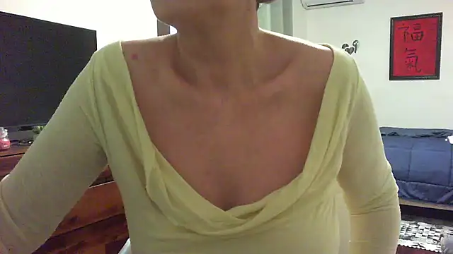   Angel78   online show from April 12, 2026, 2:42 pm