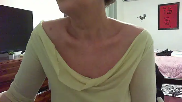Snapshot of __Angel78__ chatting on May 17, 2026, 1:11 pm Angel78 online show from May 17, 2026, 1:11 pm