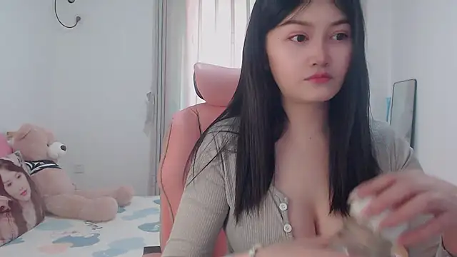 Snapshot of Little-sweet chatting on March 16, 2025, 2:32 am Little-sweet online show from March 16, 2025, 2:32 am