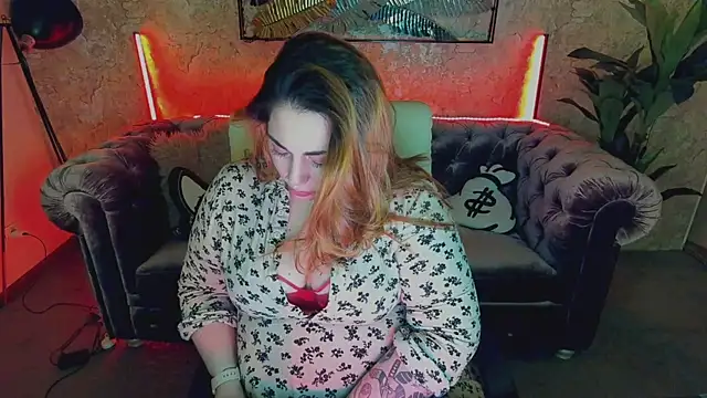 Kittywakee online show from March 16, 2025, 3:36 am