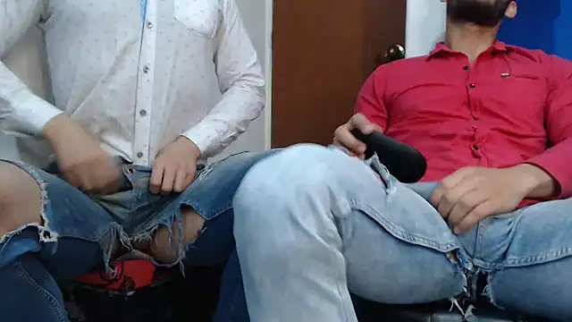 Snapshot of ethasteban27 chatting on February 19, 2026, 11:23 pm ethasteban27 online show from February 19, 2026, 11:23 pm