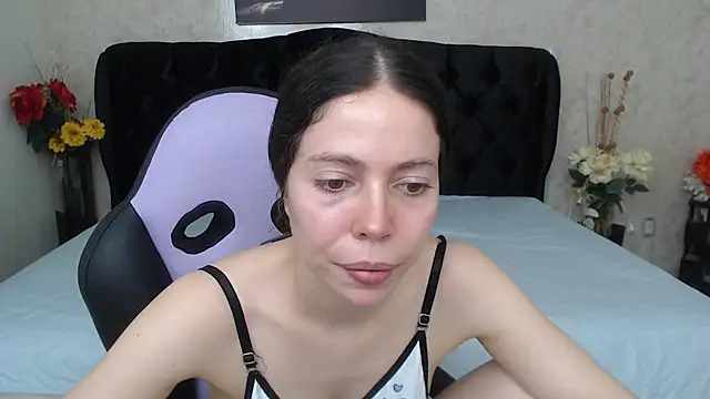 gabymendex online show from October 21, 2025, 4:50 pm