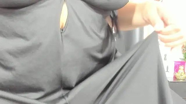 Sofii Cooper1 online show from November 25, 2025, 3:51 am