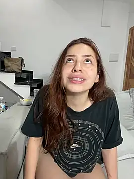 AgnesCampp online show from February 25, 2025, 10:31 pm