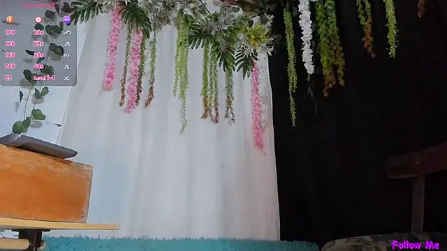 vane63 online show from October 23, 2025, 10:19 pm