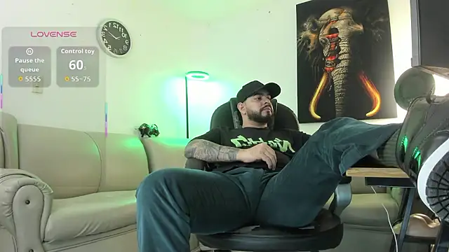 Snapshot of Ethan_Castellano chatting on February 2, 2026, 9:36 pm Ethan Castellano online show from February 2, 2026, 9:36 pm