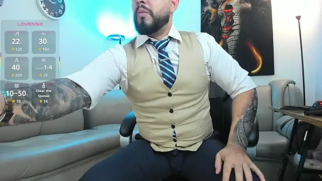 Snapshot of Ethan_Castellano chatting on February 12, 2026, 8:30 pm Ethan Castellano online show from February 12, 2026, 8:30 pm