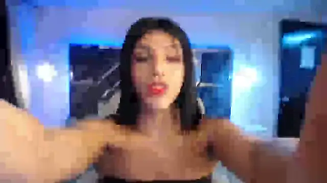 Snapshot of MIA_YOURHOTTIE chatting on February 19, 2025, 2:12 am MIA YOURHOTTIE online show from February 19, 2025, 2:12 am