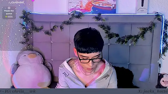 jacks hotter online show from July 4, 2026, 2:51 am