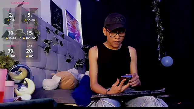 Snapshot of jacks_hotter chatting on February 13, 2025, 8:24 pm jacks hotter online show from February 13, 2025, 8:24 pm