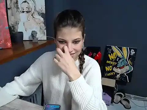 felicity gold online show from December 2, 2025, 7:32 am