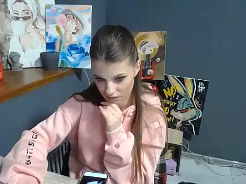 felicity gold online show from March 25, 2026, 7:19 am