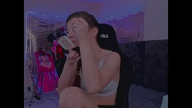 Snapshot of Kathleen_Meow chatting on November 16, 2025, 10:20 am Kathleen Meow online show from November 16, 2025, 10:20 am