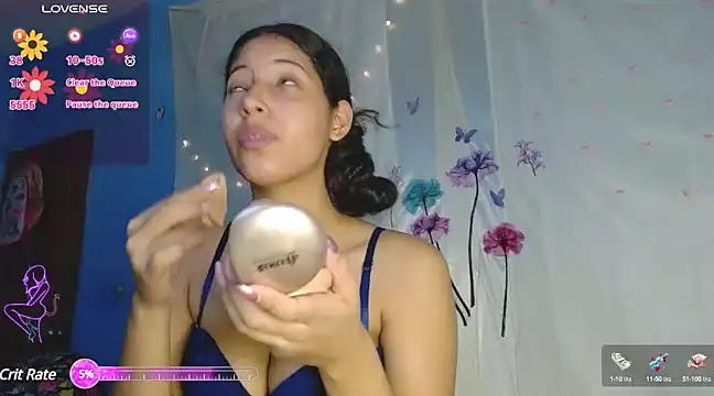 Snapshot of evaluna_horny_ chatting on January 25, 2025, 2:47 am evaluna horny online show from January 25, 2025, 2:47 am