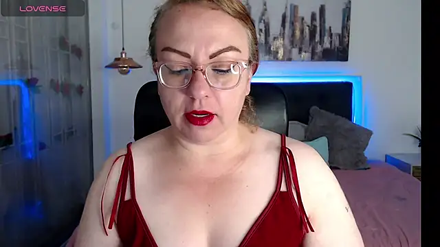 Tania Goddess  online show from October 8, 2025, 1:34 pm