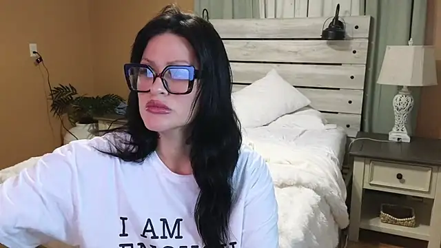 TexasTattooedHouseWife online show from December 5, 2025, 3:27 am