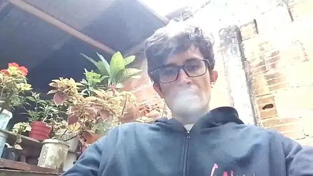 Snapshot of Loggan_donnelly chatting on February 9, 2026, 6:50 pm Loggan donnelly online show from February 9, 2026, 6:50 pm