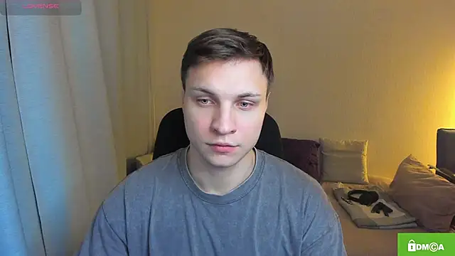 Snapshot of handsome_guy01 chatting on February 27, 2026, 7:14 pm handsome guy01 online show from February 27, 2026, 7:14 pm