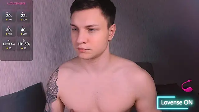 handsome guy01 online show from January 29, 2025, 12:12 am