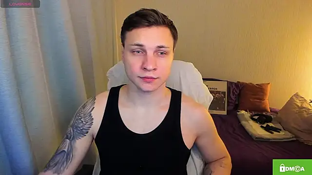 Snapshot of handsome_guy01 chatting on March 3, 2026, 2:07 am handsome guy01 online show from March 3, 2026, 2:07 am