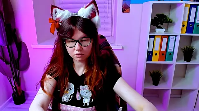 CarolGiggly online show from October 11, 2025, 9:49 pm