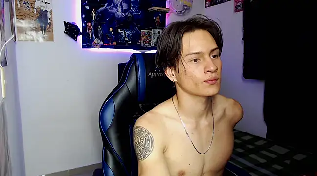 Snapshot of sr_jaeger chatting on March 17, 2025, 10:51 pm sr jaeger online show from March 17, 2025, 10:51 pm