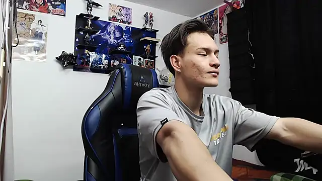 Snapshot of sr_jaeger chatting on September 18, 2025, 1:25 pm sr jaeger online show from September 18, 2025, 1:25 pm
