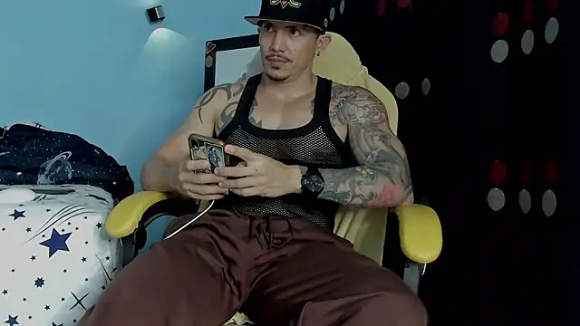 Alex motta online show from January 18, 2026, 3:32 am