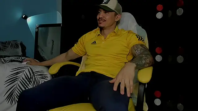 Alex motta online show from September 19, 2025, 1:42 am